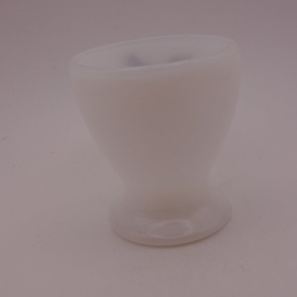 Set of Three(3)Arcopal Milk Glass Egg Cup feat "Fruits de France" (Apple)Pattern - Picture 6 of 16